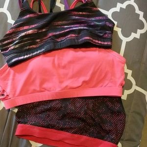 Set of 3 sports bras